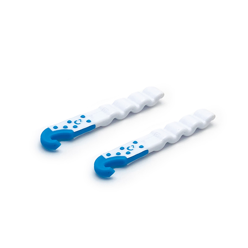 Clenchy™ 2 Teeth Aligner extractor great for extracting Clear Correct, Invisalign, SureSmile, Byte, Spark, SmileDirectClub, NewSmile, AlignerCo, Candid, and other clear aligners